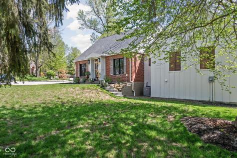 775 W Hawthorne Street Zionsville IN 46077