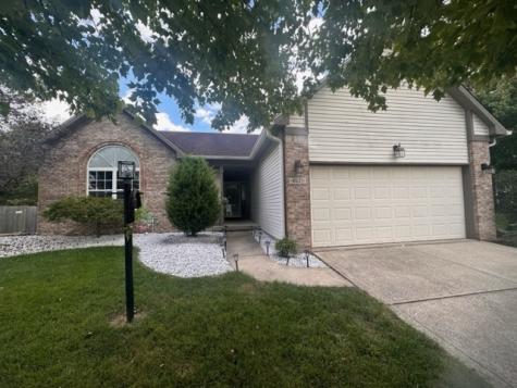 8527 Cressmoor Court Indianapolis IN 46234