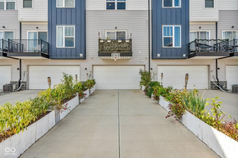 315 Steeples Boulevard Indianapolis IN 46222