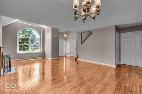 65 Palomino Court Zionsville IN 46077