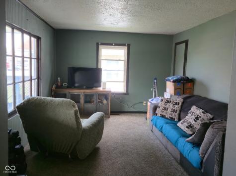 887 S Auburn Street Indianapolis IN 46241