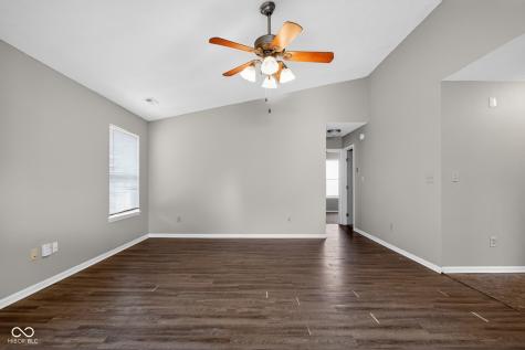 18057 Sanibel Circle Noblesville IN 46062