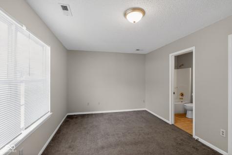 18057 Sanibel Circle Noblesville IN 46062