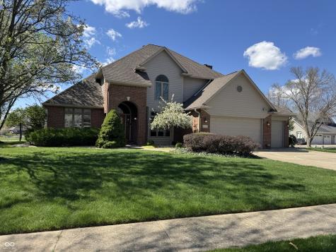 84 Racquet Court Greenwood IN 46142