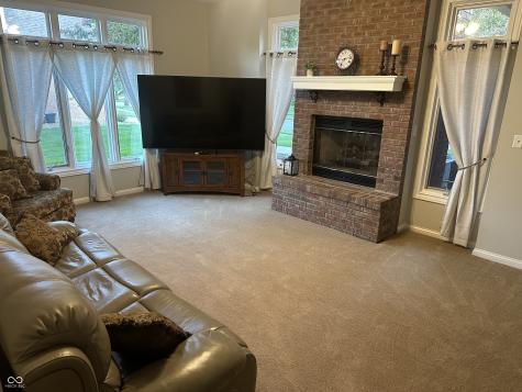 84 Racquet Court Greenwood IN 46142