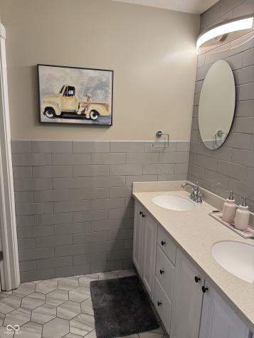 84 Racquet Court Greenwood IN 46142