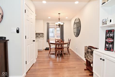 25 Angela Court Beech Grove IN 46107