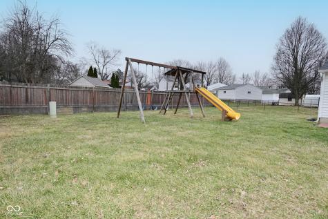 25 Angela Court Beech Grove IN 46107