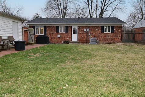 25 Angela Court Beech Grove IN 46107