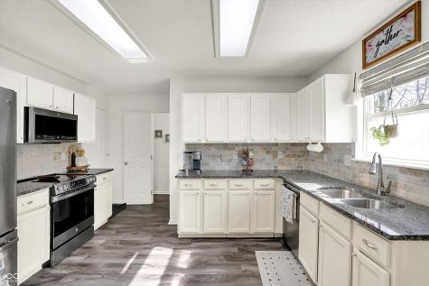 5128 Moller Road Indianapolis IN 46254