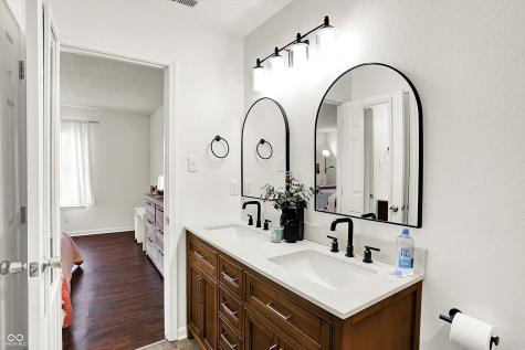 5128 Moller Road Indianapolis IN 46254