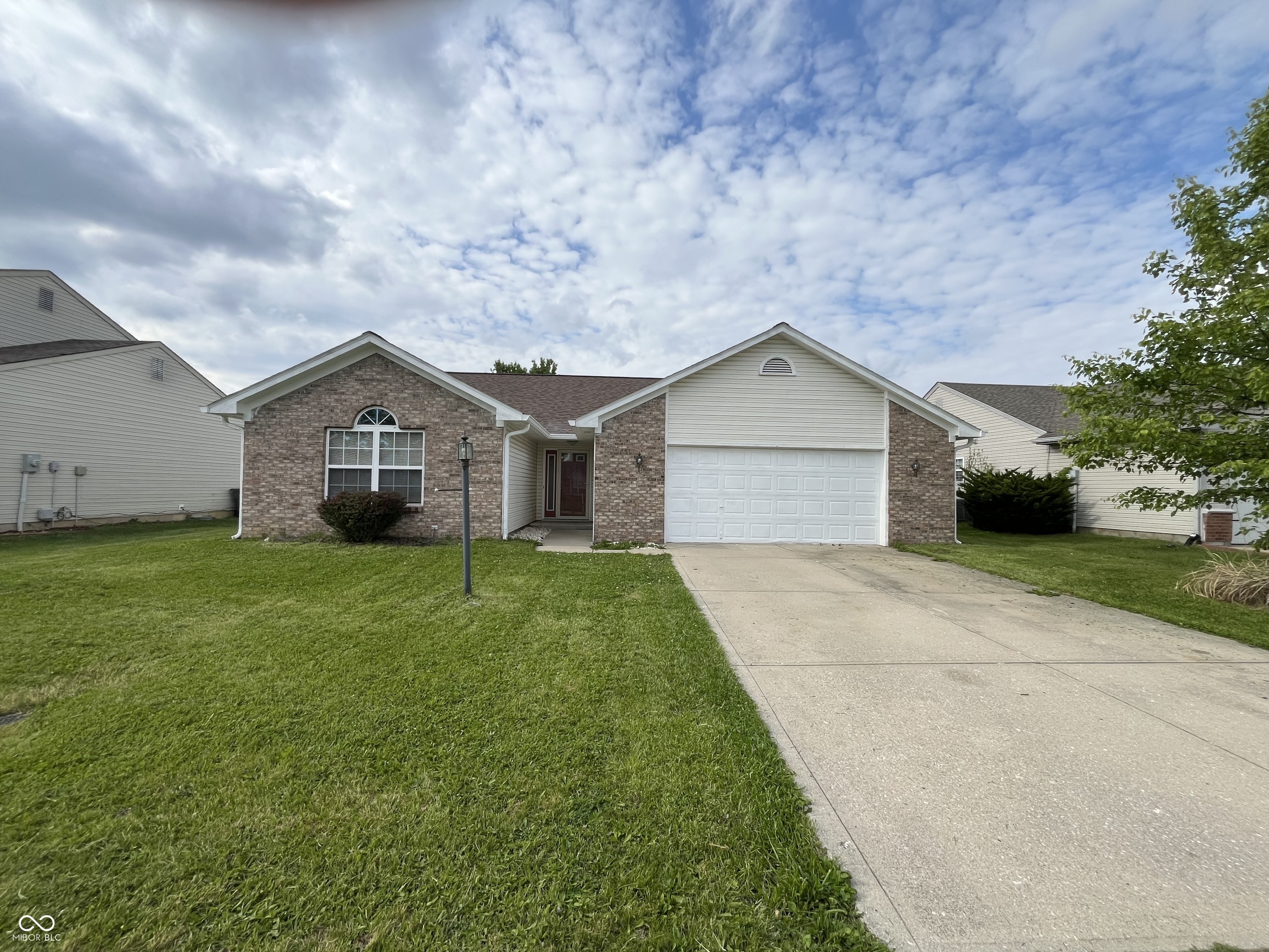 7646 Dancy Drive Indianapolis IN 46239