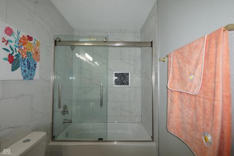 7646 Dancy Drive Indianapolis IN 46239