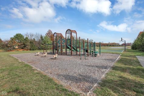 10235 Normandy Way Fishers IN 46040