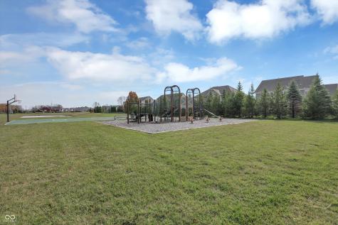 10235 Normandy Way Fishers IN 46040
