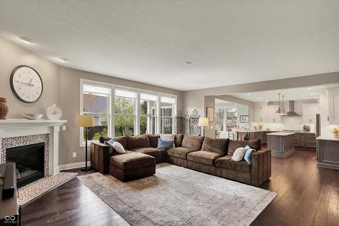 10235 Normandy Way Fishers IN 46040