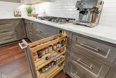 10235 Normandy Way Fishers IN 46040