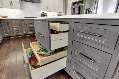 10235 Normandy Way Fishers IN 46040