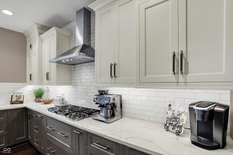10235 Normandy Way Fishers IN 46040