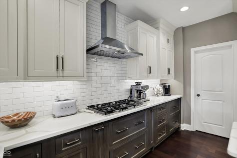 10235 Normandy Way Fishers IN 46040