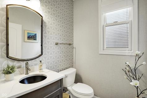 10235 Normandy Way Fishers IN 46040