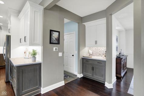 10235 Normandy Way Fishers IN 46040