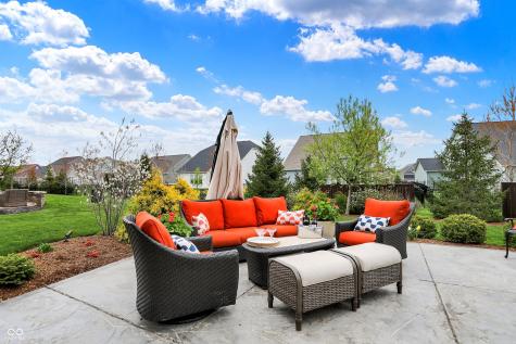 10235 Normandy Way Fishers IN 46040