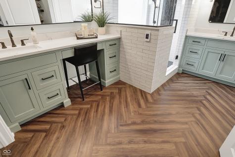 10235 Normandy Way Fishers IN 46040