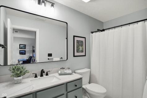 10235 Normandy Way Fishers IN 46040