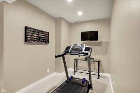 10235 Normandy Way Fishers IN 46040