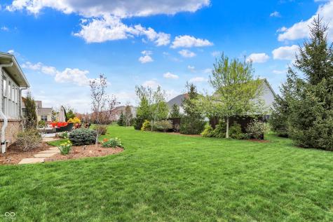 10235 Normandy Way Fishers IN 46040