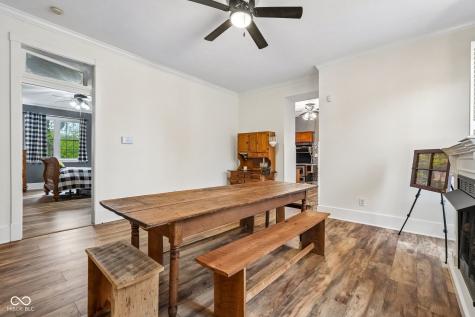 211 Whiteland Road Whiteland IN 46184