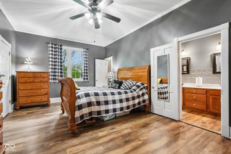 211 Whiteland Road Whiteland IN 46184