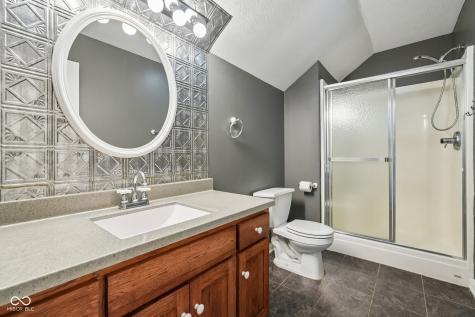 211 Whiteland Road Whiteland IN 46184