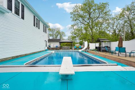 211 Whiteland Road Whiteland IN 46184