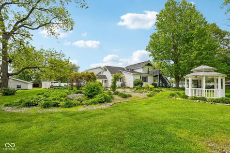 211 Whiteland Road Whiteland IN 46184
