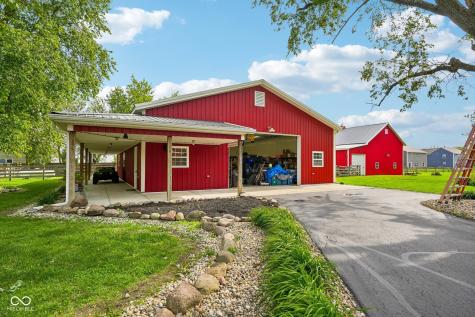 211 Whiteland Road Whiteland IN 46184