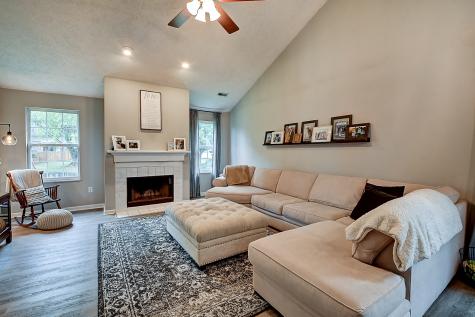 17821 Village Center Drive Noblesville IN 46062