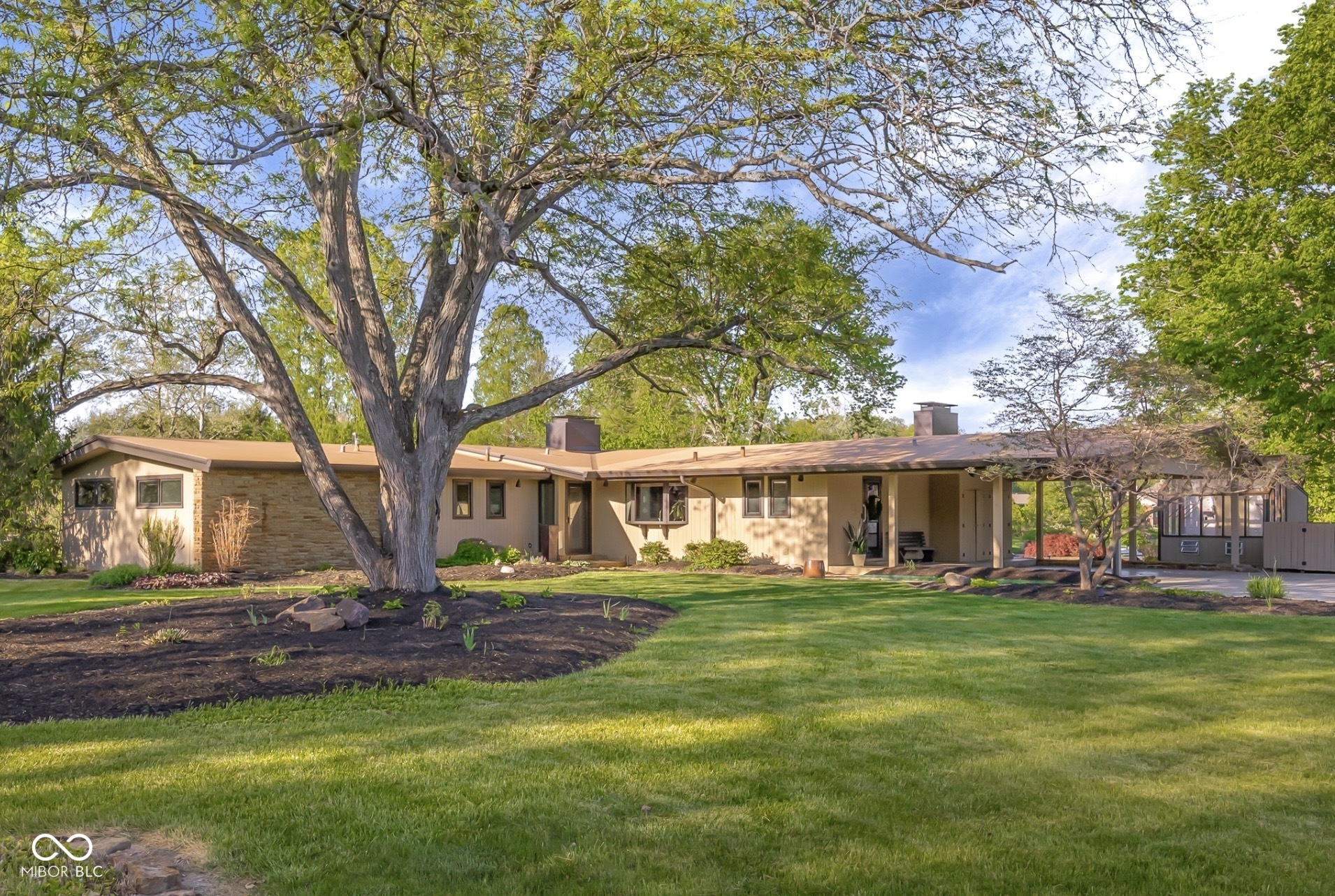 309 Flatrock Drive Columbus IN 47201