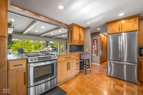 309 Flatrock Drive Columbus IN 47201