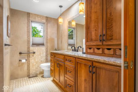 309 Flatrock Drive Columbus IN 47201