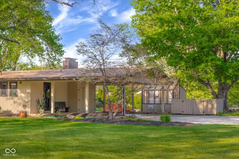 309 Flatrock Drive Columbus IN 47201