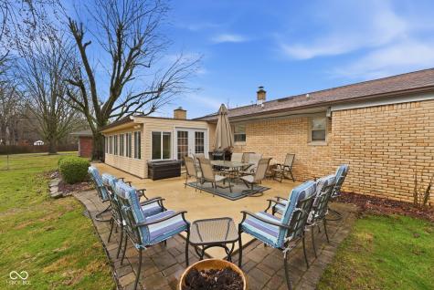 1819 Hibiscus Drive Indianapolis IN 46219