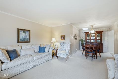 1819 Hibiscus Drive Indianapolis IN 46219