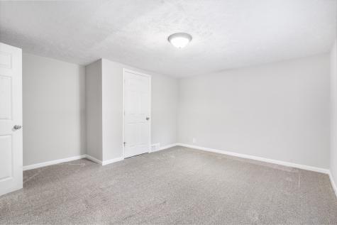 2047 N County Road 600 E Avon IN 46123