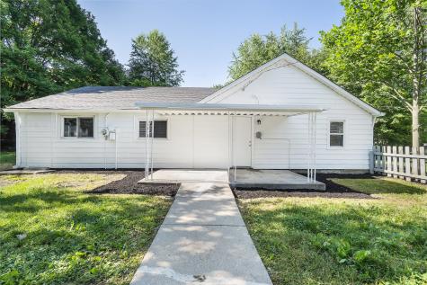 2047 N County Road 600 E Avon IN 46123