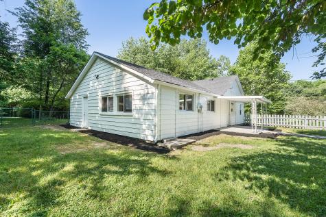 2047 N County Road 600 E Avon IN 46123