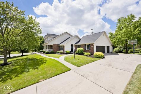 10627 Thorny Ridge Trace Fishers IN 46037