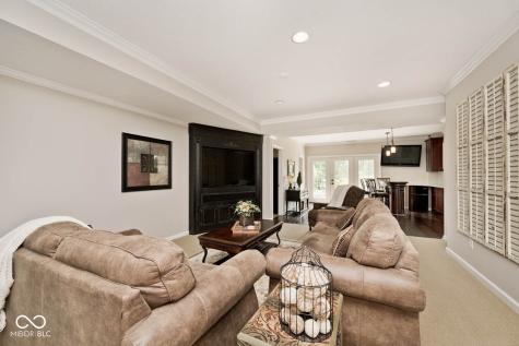10627 Thorny Ridge Trace Fishers IN 46037