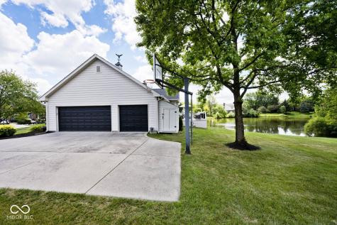 10627 Thorny Ridge Trace Fishers IN 46037